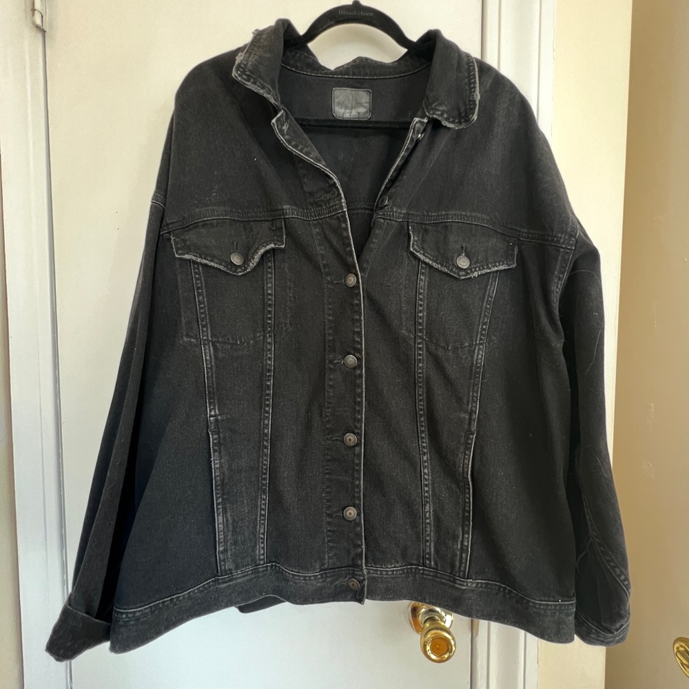 American Eagle oversized denim jacket